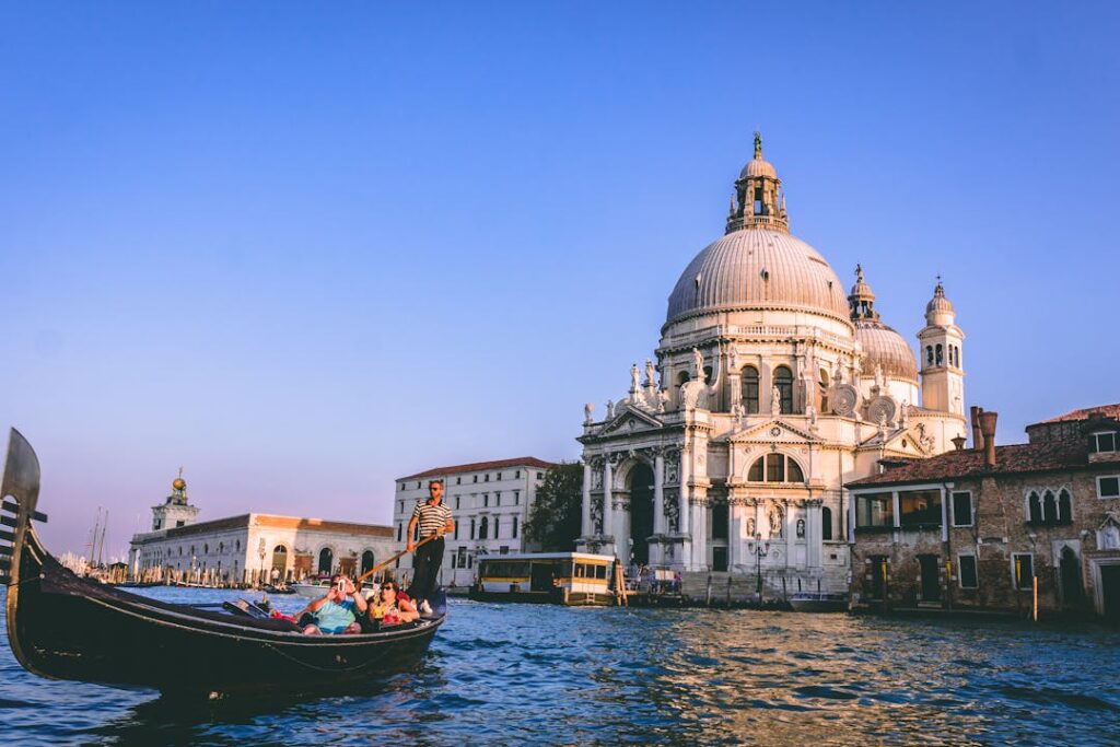 Vu d'un bâtiment très connu de la ville de Venise !