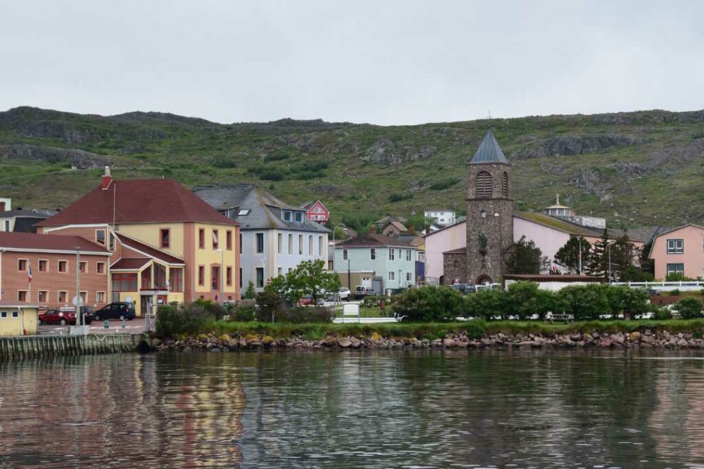 Vue de la jetée du territoire de Saint-Pierre-et-Miquelon.